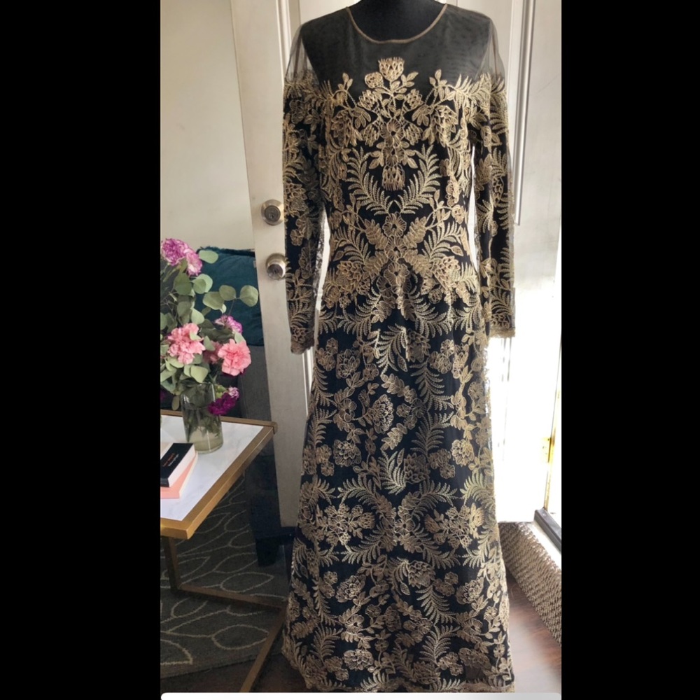 Tadashi Shoji gown
